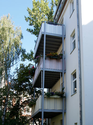 Anbau und Neubau von Balkonen Berlin